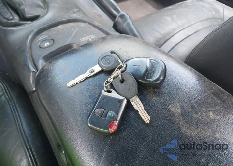 2004 Chevrolet Corvette z USA, uszkodzony, nr VIN 1G1YY32G545122989